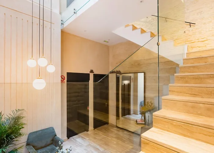 Luxury Overlooking Casa Pilatos 아파트호텔 세비야