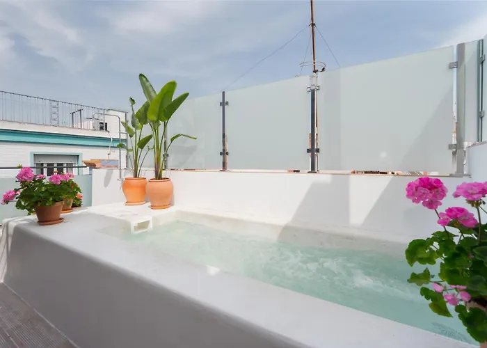 Luxury Overlooking Casa Pilatos 3*
